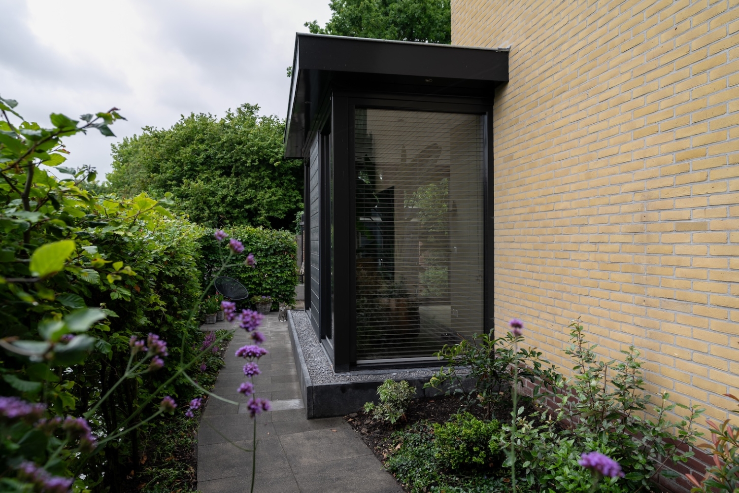 Moderne serre uitbouw in De Lier