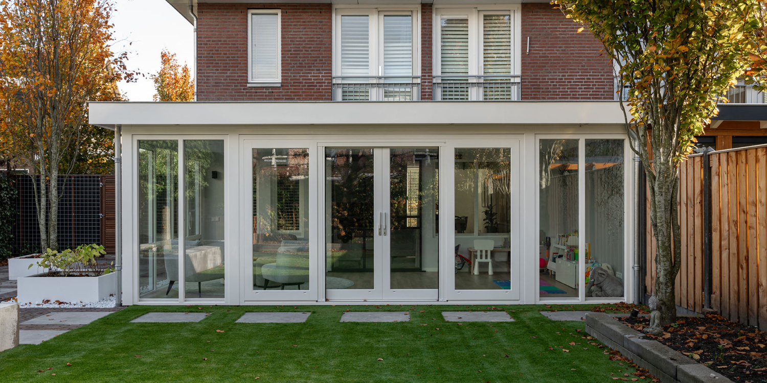 Moderne serre aanbouw