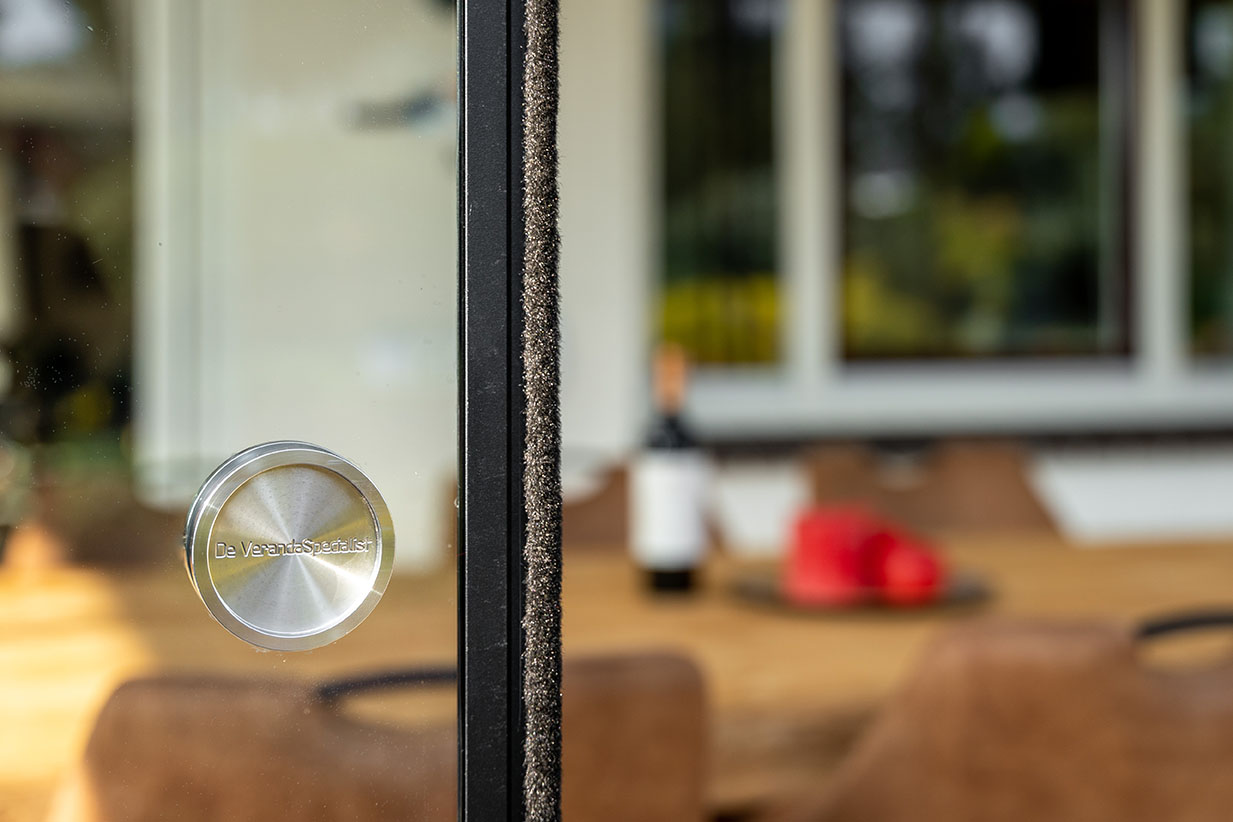 Glazen schuifwanden tuinkamer
